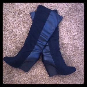 CLOSET SALE 😍suede /leather boots